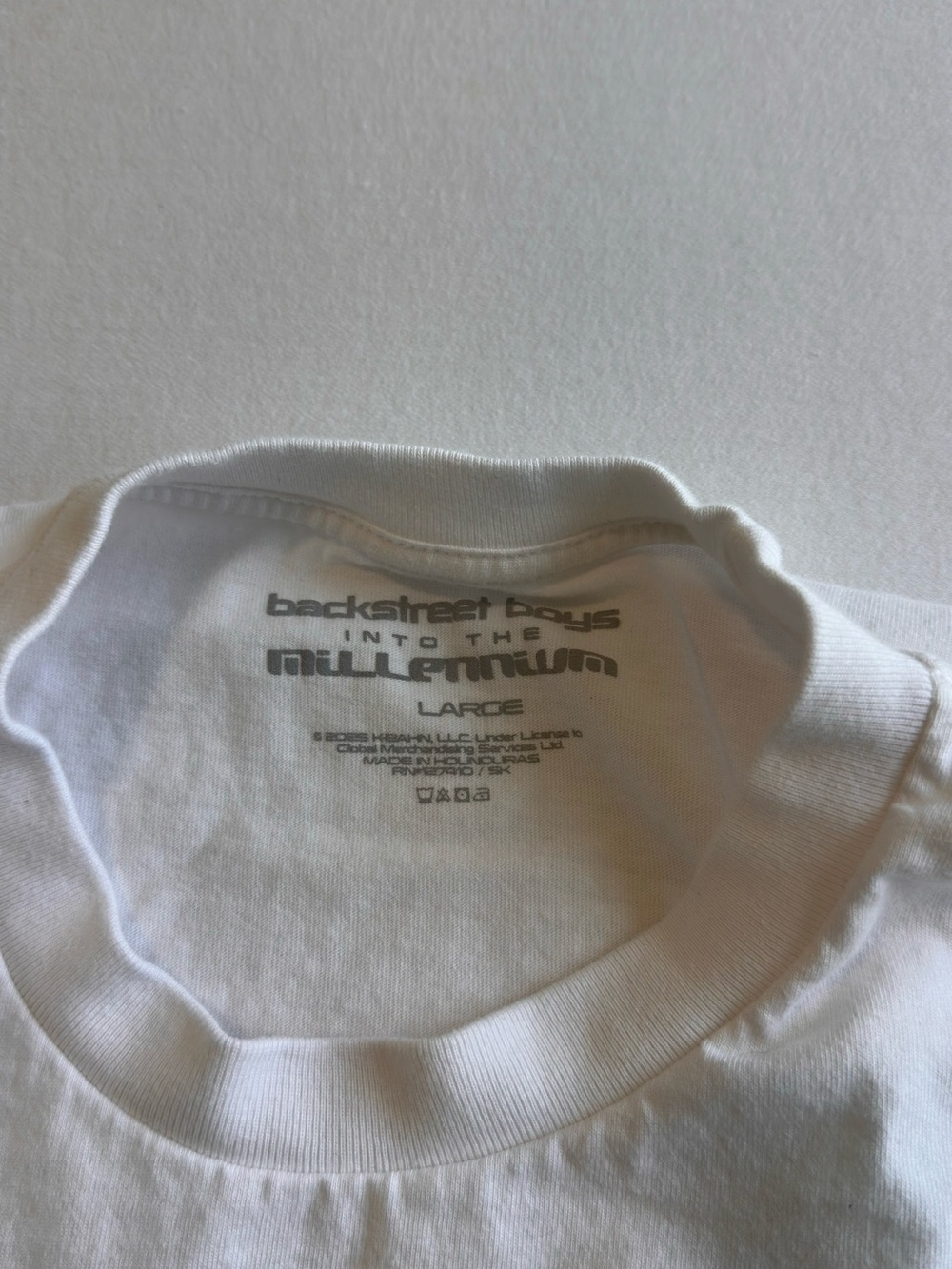Backstreet Boys Millenium Top - Picture 4 of 4
